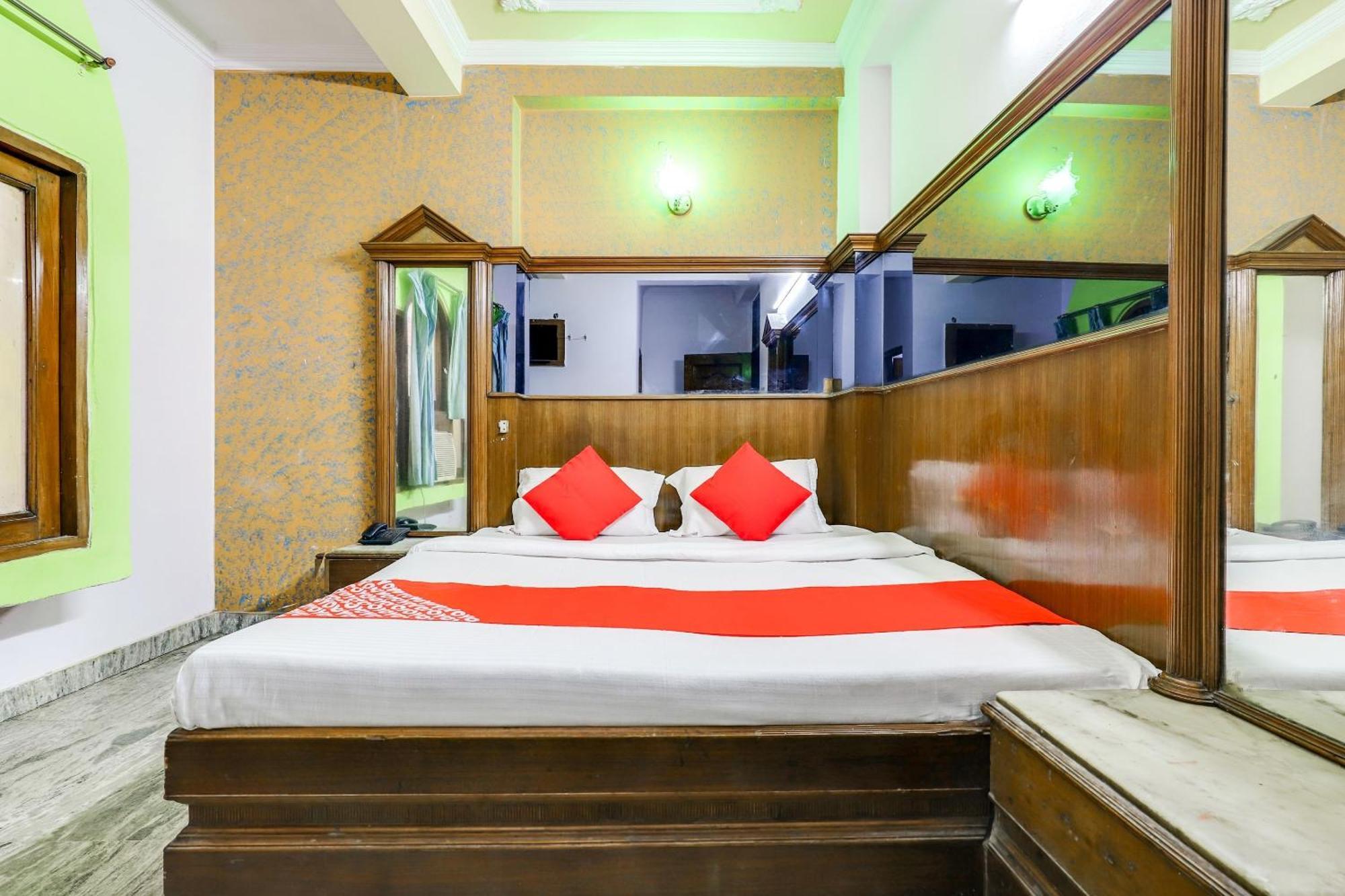 Hotel O Moon Palace Dx New Delhi Ngoại thất bức ảnh