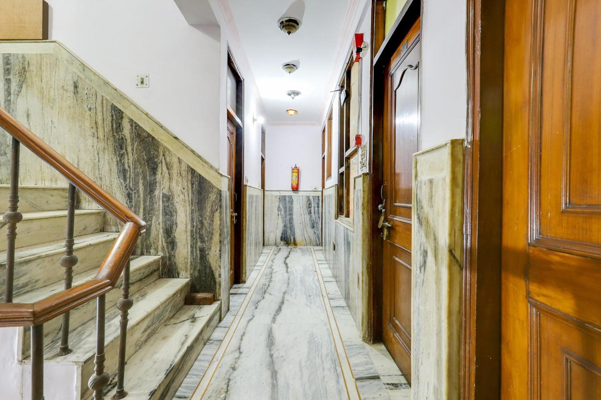 Hotel O Moon Palace Dx New Delhi Ngoại thất bức ảnh